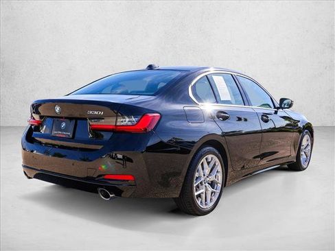 Used 2026 BMW 330i xDrive Sedan AWD/4WD image 5