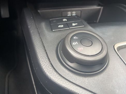 Used 2020 Ford Ranger XLT image 17