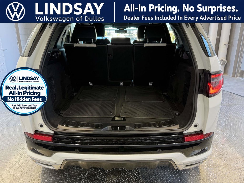 Used 2020 Land Rover Discovery Sport S R-Dynamic AWD/4WD image 14