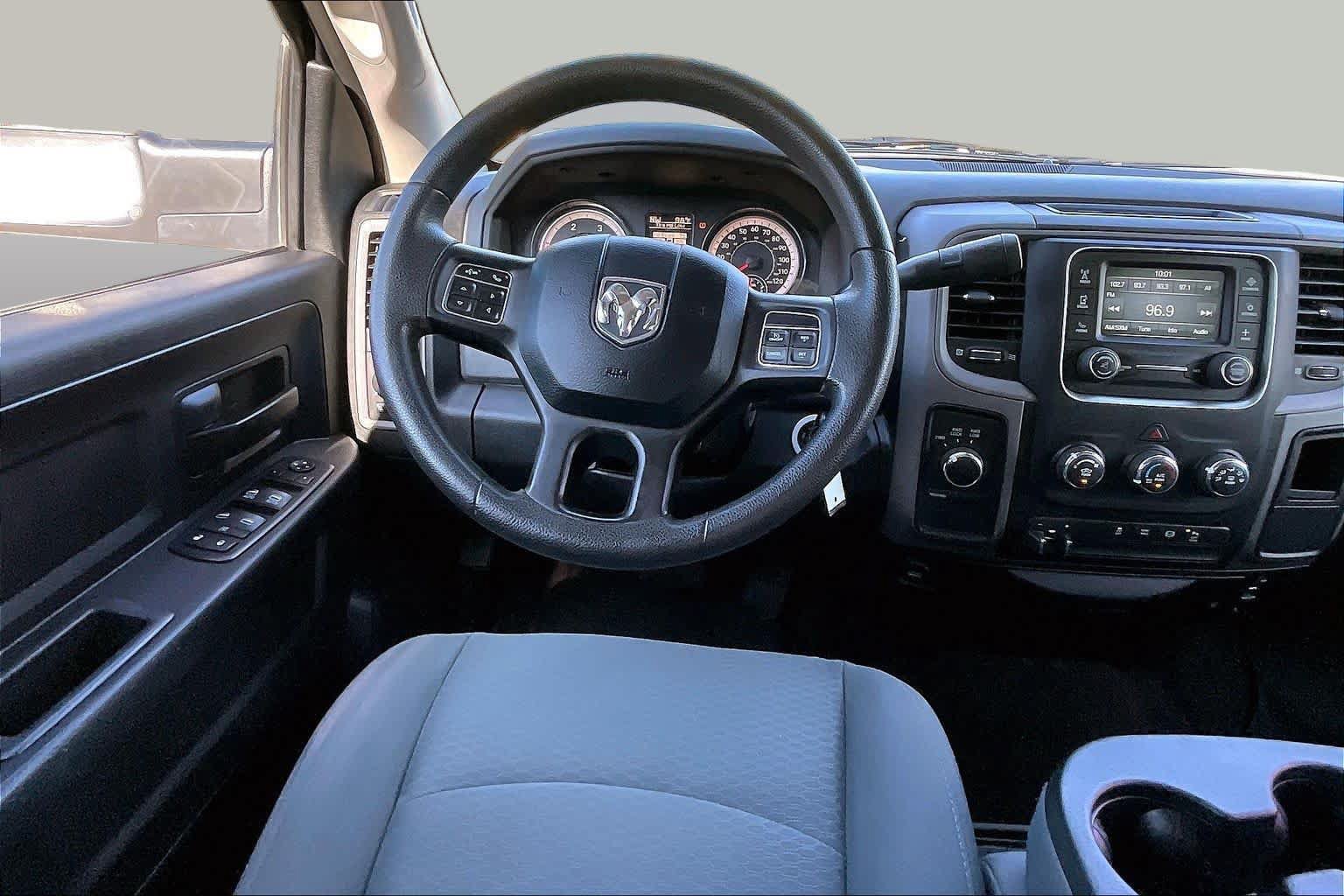 Used 2016 RAM 2500 Tradesman w/ Popular Equipment Group AWD/4WD image 6