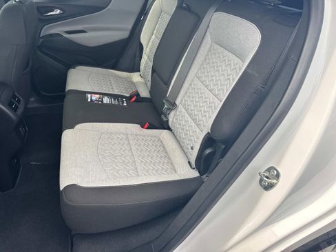 Used 2023 Chevrolet Equinox LT FWD image 15