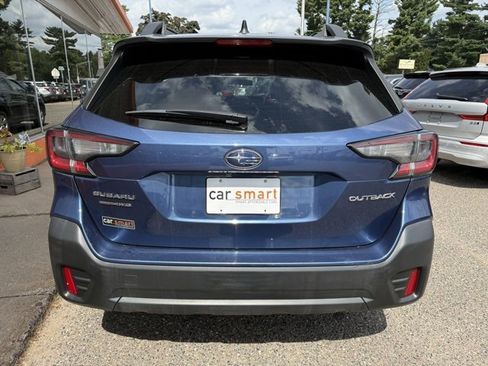 Used 2022 Subaru Outback Premium image 6