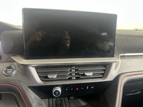 Used 2025 Ford Explorer ST AWD/4WD image 15