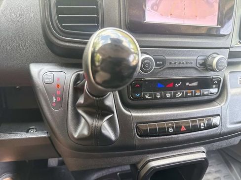 Used 2025 RAM ProMaster 3500 w/ Convenience Group FWD image 26