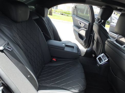 Used 2021 Mercedes-Benz S 580 4MATIC Sedan image 23