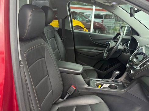 Used 2019 Chevrolet Equinox Premier FWD image 17