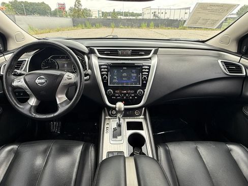 Used 2018 Nissan Murano SL w/ Moonroof Package AWD/4WD image 3