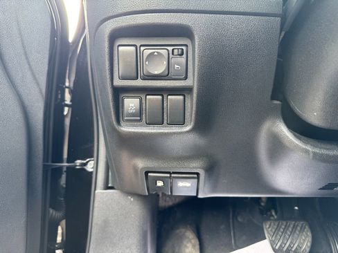 Used 2015 Nissan Juke SL image 20