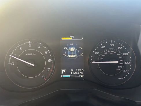 Used 2019 Subaru Impreza 2.0i Premium image 2