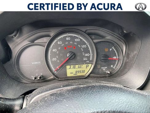 Used 2016 Toyota Yaris L image 25