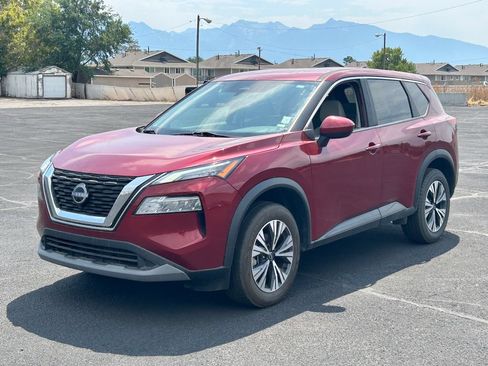 Used 2023 Nissan Rogue SV AWD/4WD image 8