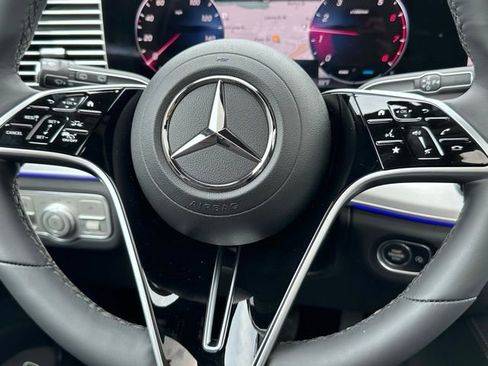 Certified 2025 Mercedes-Benz GLE 350 4MATIC image 16