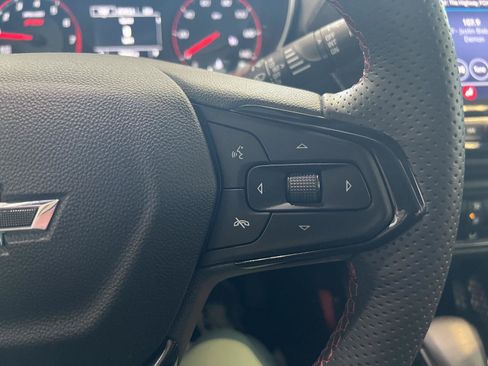 Used 2023 Chevrolet TrailBlazer RS w/ Convenience Package FWD image 39