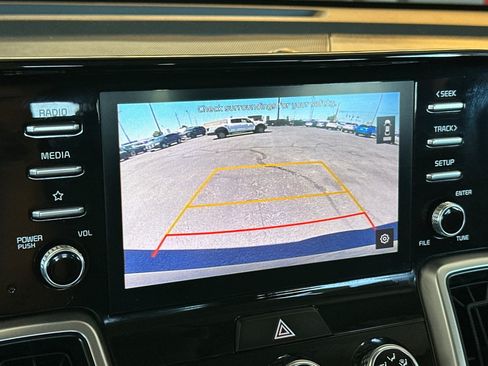 Used 2021 Kia Sorento LX AWD/4WD image 20