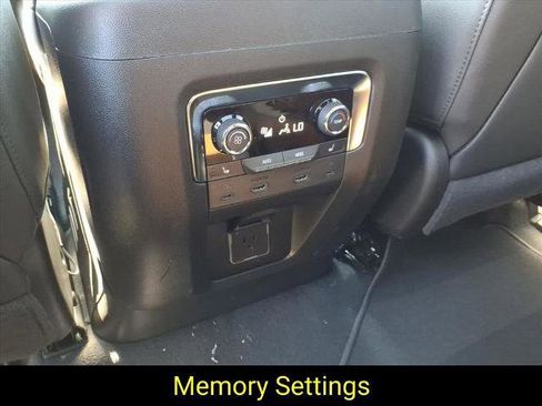 New 2025 Chevrolet Tahoe Premier image 25