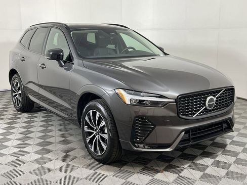 Certified 2025 Volvo XC60 B5 Core w/ Climate Package image 2