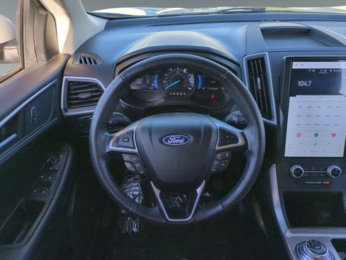 Used 2022 Ford Edge SEL AWD/4WD image 12