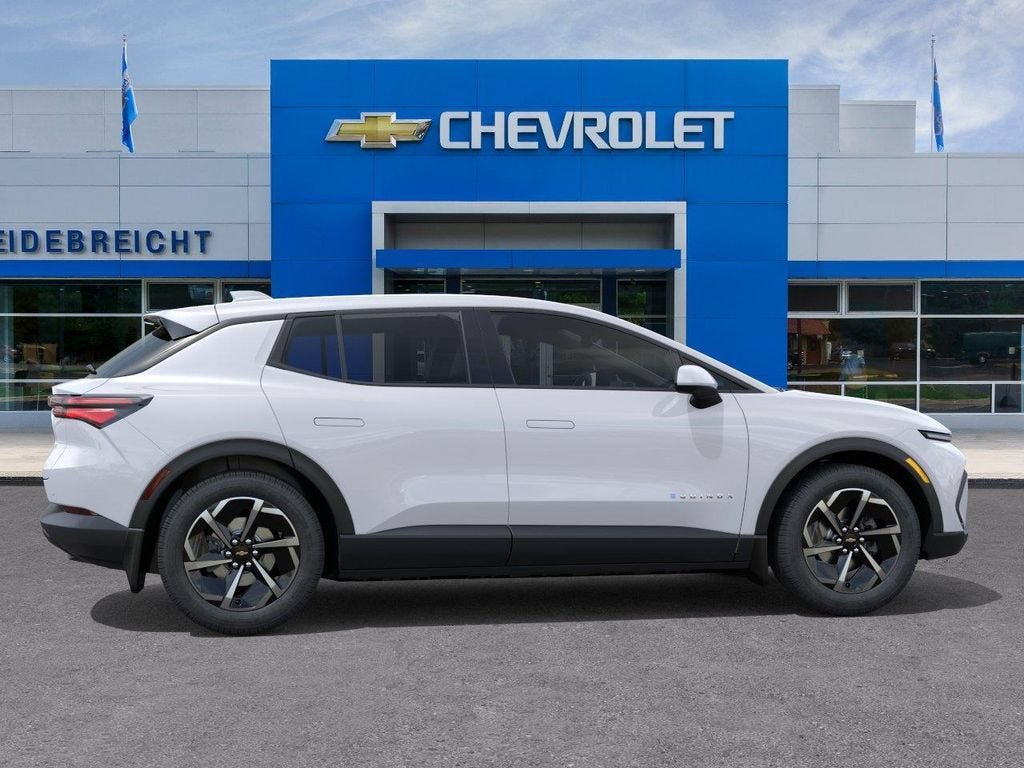New 2026 Chevrolet Equinox EV LT w/ Comfort Package FWD image 5