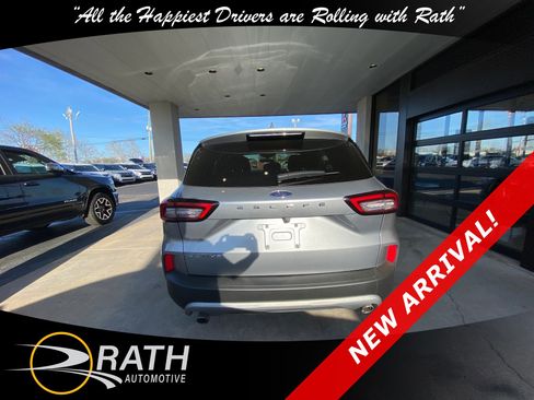 Used 2024 Ford Escape Active image 7