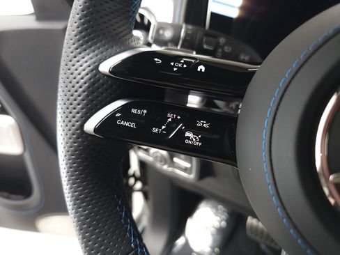 Used 2025 Mercedes-Benz G 580 w/ EQ Technology image 11