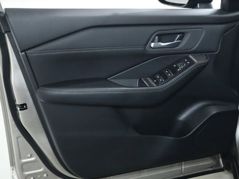 Certified 2024 Nissan Rogue SL image 15