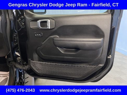 Certified 2022 Jeep Wrangler Unlimited Rubicon 4xe w/ Cold Weather Group AWD/4WD image 45