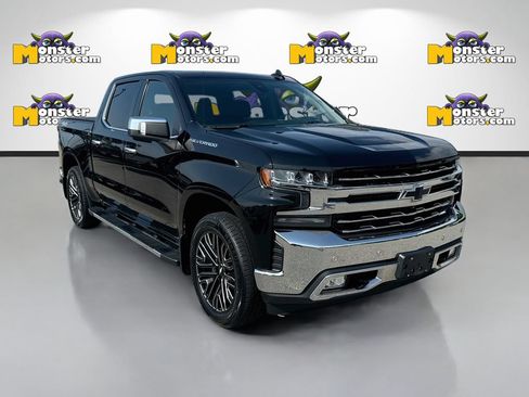 Used 2020 Chevrolet Silverado 1500 LTZ w/ LTZ Plus Package AWD/4WD image 3