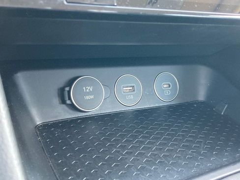 Used 2026 Genesis G70 2.5T AWD/4WD image 24