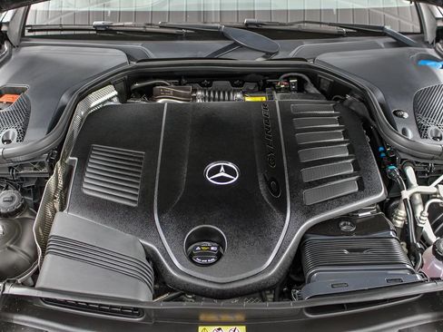 Used 2022 Mercedes-Benz E 450 Cabriolet image 43