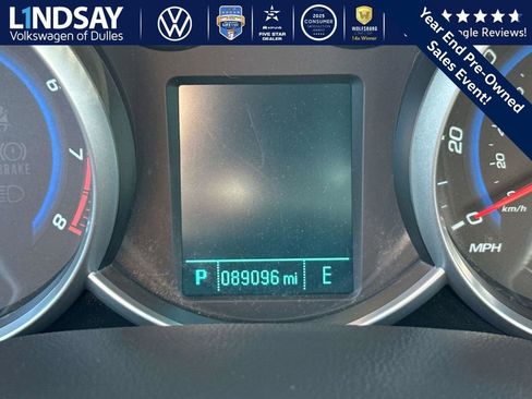 Used 2015 Chevrolet Cruze LT image 24