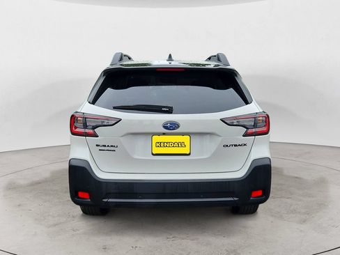 Used 2025 Subaru Outback Onyx Edition AWD/4WD image 6