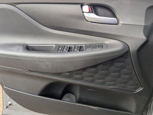 Used 2023 Hyundai Santa Fe SEL image 17