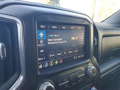 Used 2022 GMC Sierra 2500 AT4 image 67