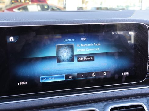 Used 2020 Mercedes-Benz GLE 350 4MATIC image 23