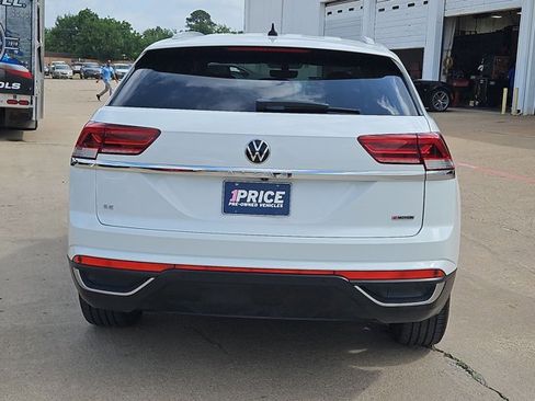Used 2021 Volkswagen Atlas Cross Sport SE AWD/4WD image 15