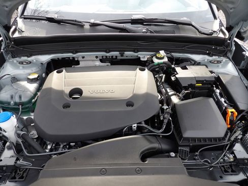 New 2026 Volvo XC40 B5 Ultra w/ Protection Package Premier image 29