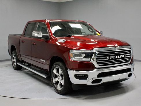 Used 2023 RAM 1500 Laramie AWD/4WD image 1