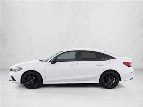 Used 2024 Honda Civic Sport image 4