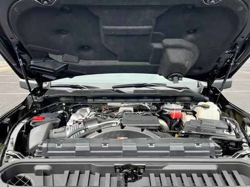 Used 2024 GMC Sierra 2500 Denali Ultimate image 18