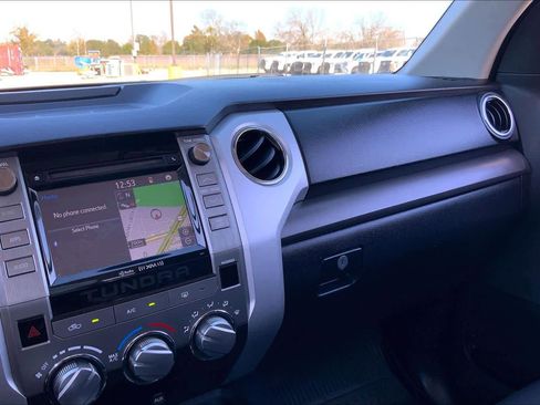 Used 2016 Toyota Tundra SR5 image 34