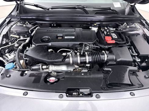 Used 2020 Honda Accord Sport image 11
