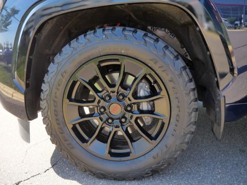 Certified 2024 Toyota Sequoia Platinum AWD/4WD image 15