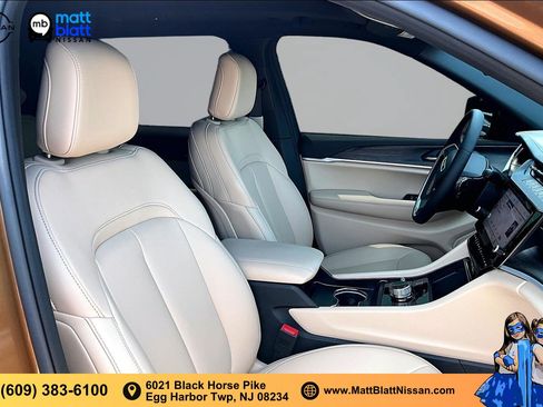 Used 2026 Jeep Grand Cherokee L Limited AWD/4WD image 6