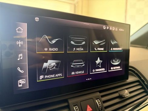 Used 2024 Audi Q5 2.0T Premium w/ Summer of Audi Package image 32