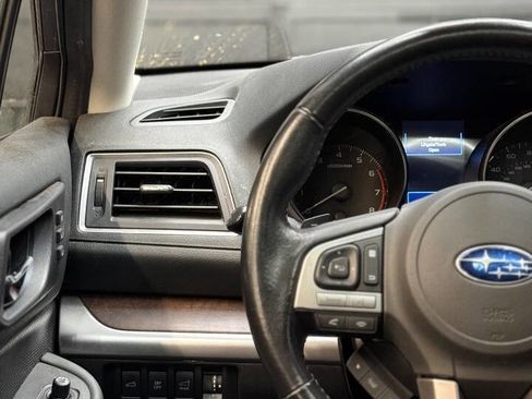 Used 2015 Subaru Outback 2.5i Limited image 16