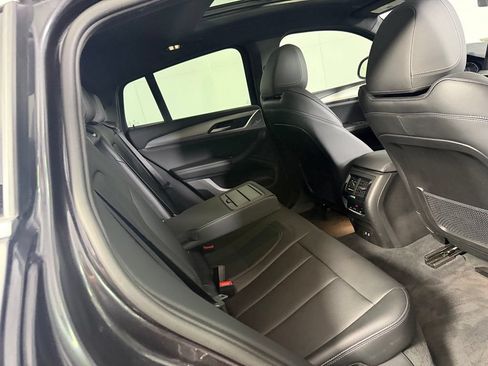 Used 2025 BMW X4 xDrive30i AWD/4WD image 30