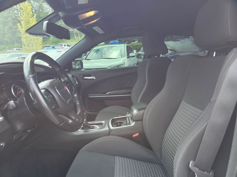 Used 2019 Dodge Charger R/T w/ Driver Confidence Group RWD image 24