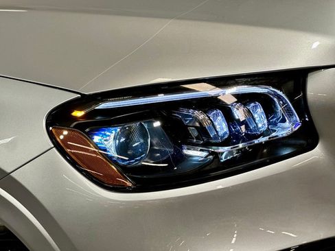 New 2026 Mercedes-Benz GLS 450 4MATIC image 17