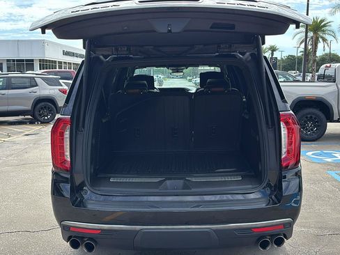 Certified 2023 GMC Yukon XL Denali Ultimate w/ LPO, Floor Liner Package AWD/4WD image 21