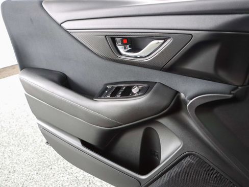 Used 2025 Subaru Outback Premium image 21